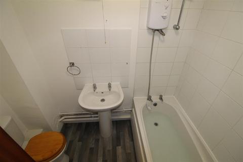 1 bedroom flat for sale, Drakes Court, Dunstable