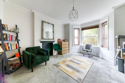 52a Heathfield Road, Croydon, CR0 1EW