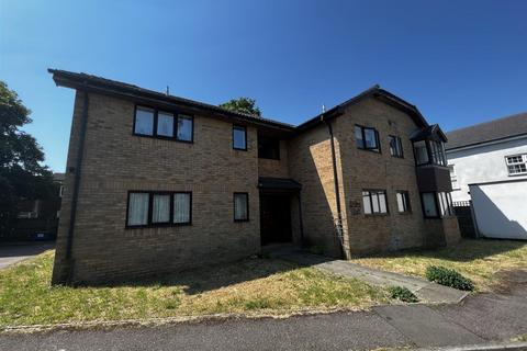 1 bedroom flat for sale, Drakes Court, Dunstable