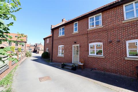 2 bedroom terraced house to rent, The Archway, Market Weighton