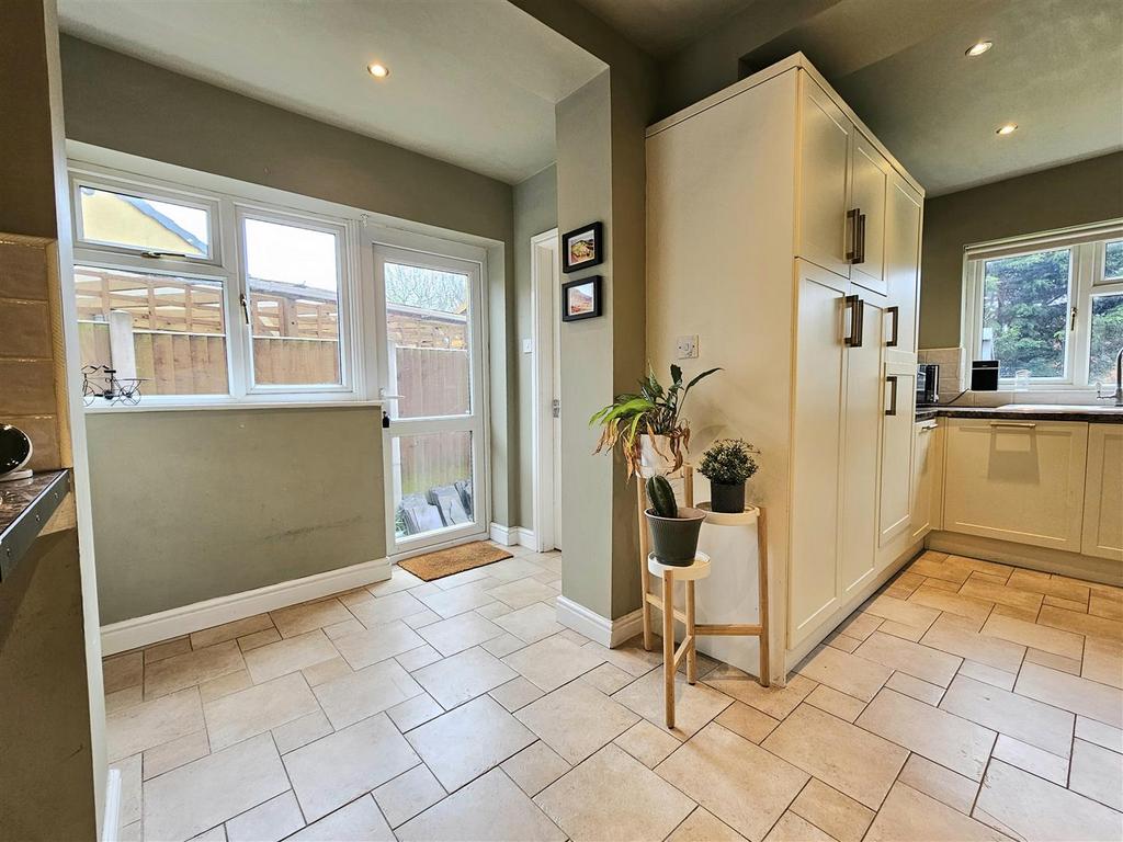 Breakfast Kitchen