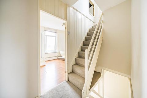 10 Spring Hill, Tadcaster, LS24 8AD