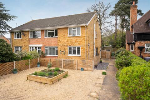 6 New Meadow, Ascot, SL5 8NF