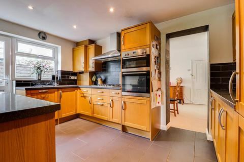 30 Beech Road, Benfleet, SS7 2AZ