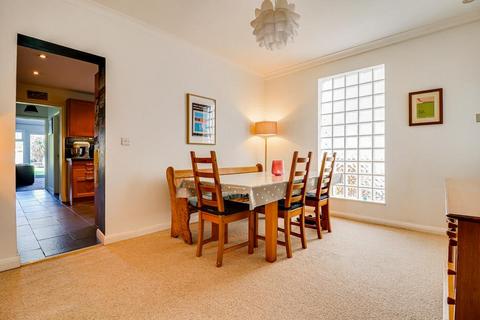 30 Beech Road, Benfleet, SS7 2AZ