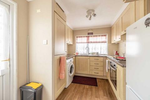 2 bedroom mobile home for sale, Thorney Mill Road, West Drayton UB7