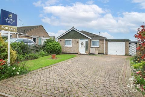 2 bedroom detached bungalow for sale, Chilburn Road, Clacton-On-Sea CO15