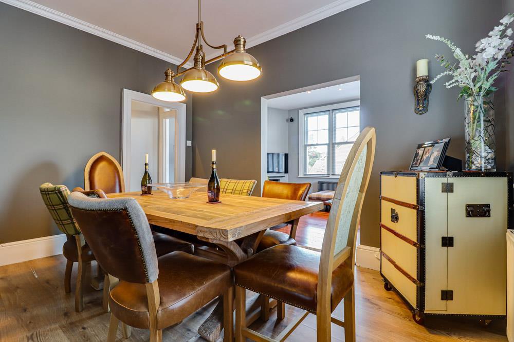 Dining Room/Bedroom