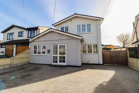 70 Church Road, Benfleet, SS7 4EU