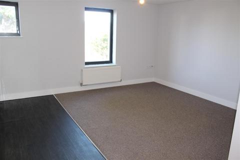 1 bedroom flat to rent, Millbrook Street, Cheltenham