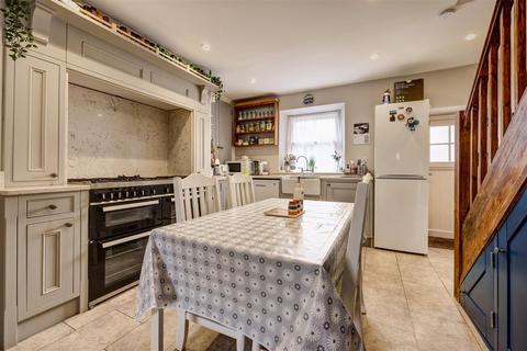 2 bedroom terraced house for sale, 2 Cragg Terrace, Ingleton