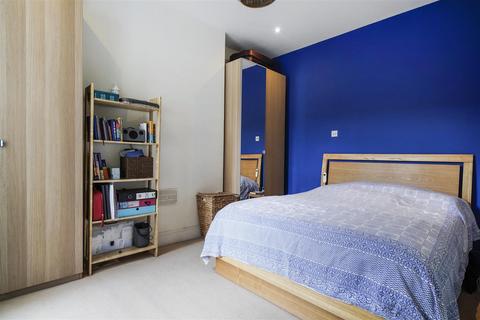 2 bedroom maisonette for sale, Villiers Road, Willesden