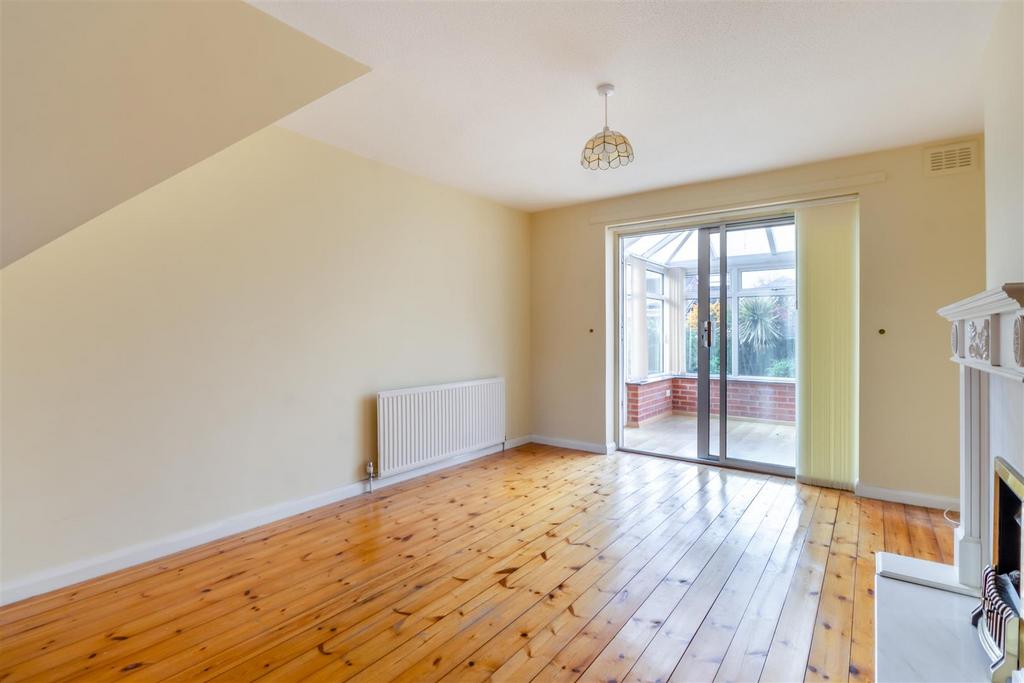 Arun Dale, Mansfield Woodhouse 3 bed detached house £229,950