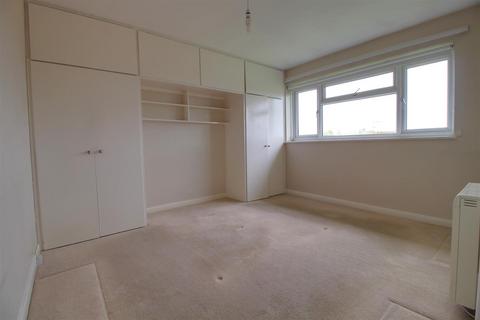 31 Hendingham Close, Tuffley, Gloucester, GL4 0XS
