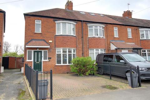 3 bedroom semi-detached house for sale, Park Lane, Cottingham