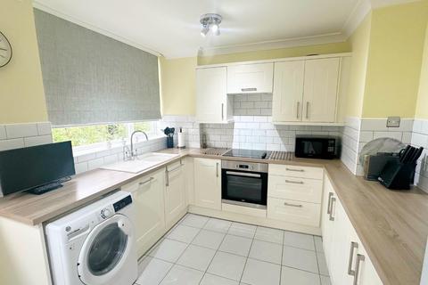 18 Links View, Sutton Coldfield, B74 3EP