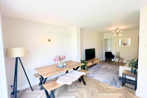 23 Clarence Gardens, Sutton Coldfield, B74 4AP