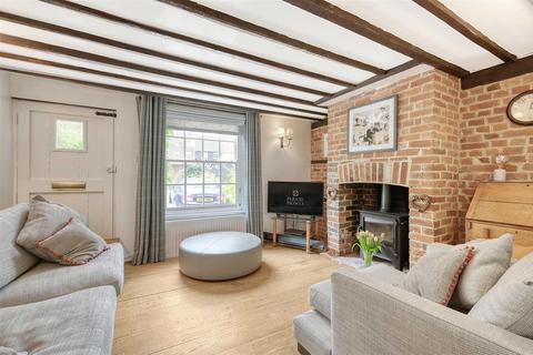 58 Hutton Village, Hutton, Brentwood, CM13 1RU
