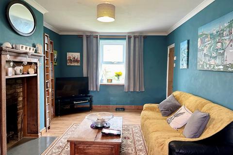 4 bedroom end of terrace house for sale, Mile End, The Lizard TR12
