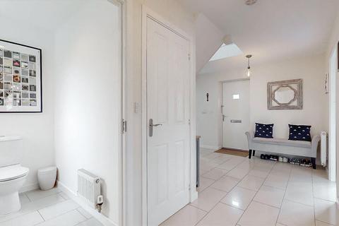 5 Lanolin Close, Oakridge Park, Milton Keynes, MK14 6GQ