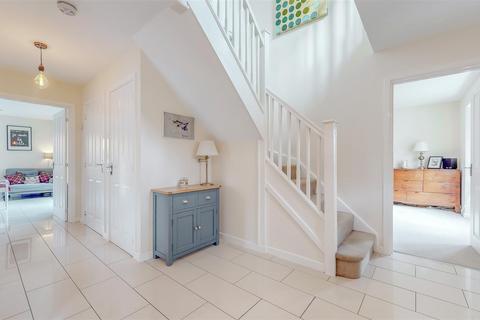 5 Lanolin Close, Oakridge Park, Milton Keynes, MK14 6GQ