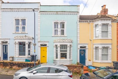10 Algiers Street, Bristol, BS3 4LP