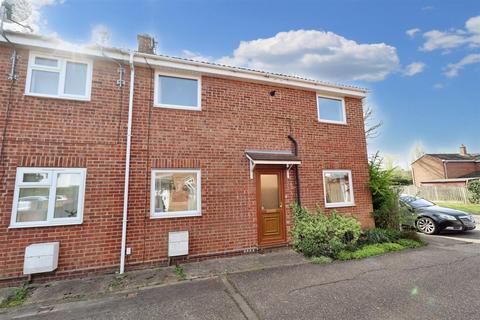 3 bedroom terraced house for sale, Bourne Court, Braintree