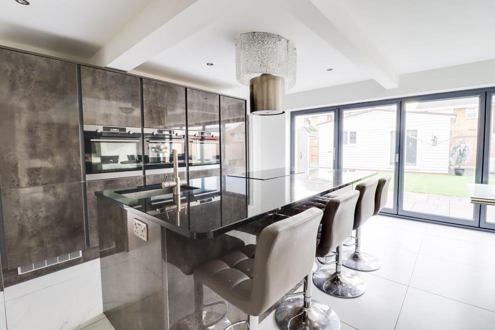 Kitchen Family Room