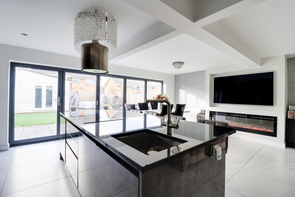 Kitchen Family Room