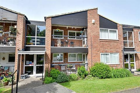 3 bedroom apartment for sale, The Spinney, Hertford SG13