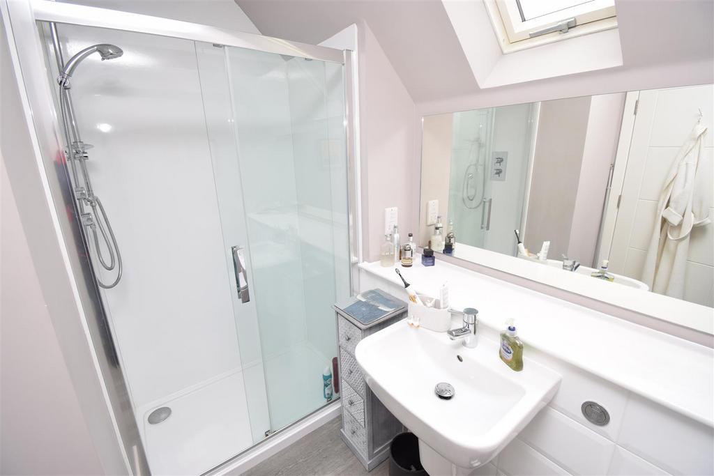 Ensuite.jpg