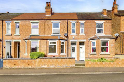 3 bedroom terraced house for sale, Priory Road, Gedling NG4