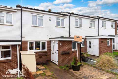 4 bedroom terraced house for sale, Sycamore Field, Harlow