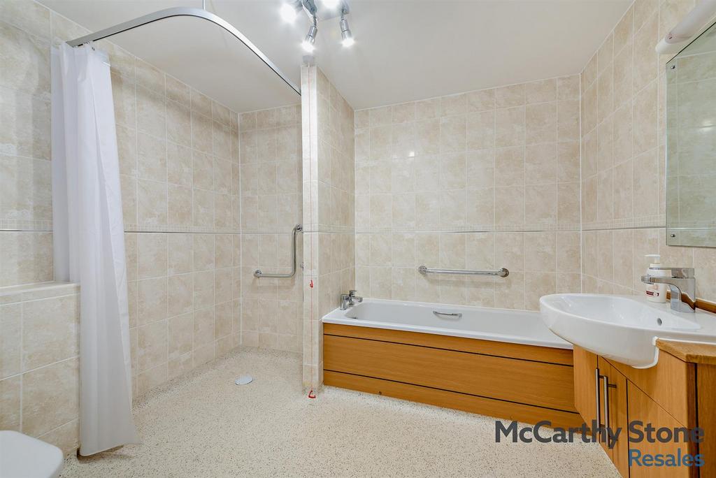 8665718-interior04-800.jpg