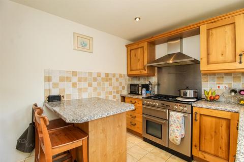 3 bedroom terraced house for sale, Old Mount Farm, Wakefield WF4