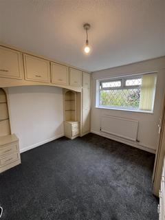 2 bedroom semi-detached bungalow to rent, Rushmere, Ashton-Under-Lyne OL6
