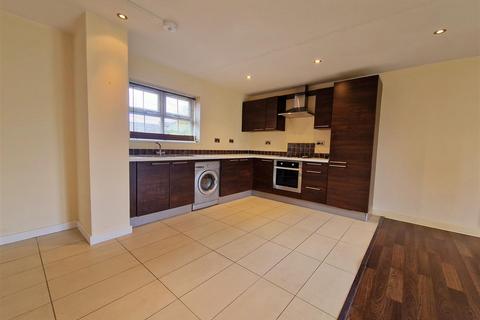 2 bedroom flat to rent, Edwin Lodge, Hatfield