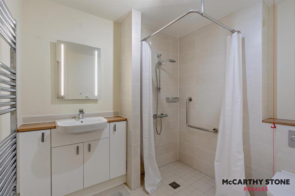 8590318-interior11-800.jpg