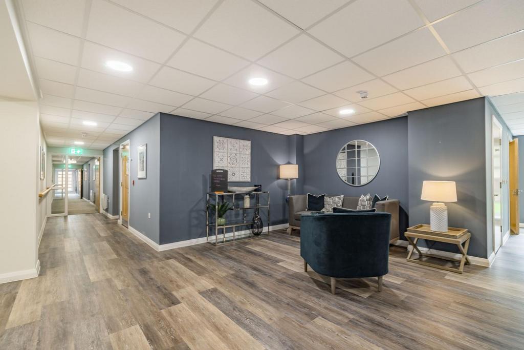 8495453-interior19 (Large).jpg