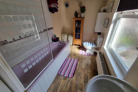 2 bedroom terraced house for sale, Victoria Street, Great Yarmouth