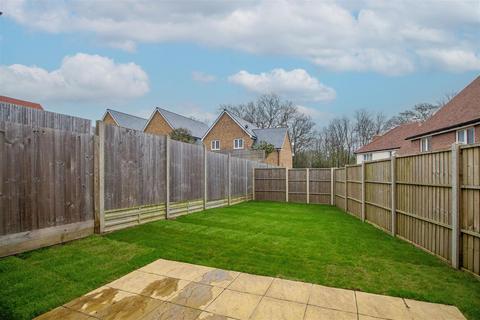 3 bedroom semi-detached house for sale, Modern 3 bed semi Anchor Avenue, Scaynes Hill