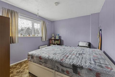 3 bedroom end of terrace house for sale, Shepherds Way, Saffron Walden CB10