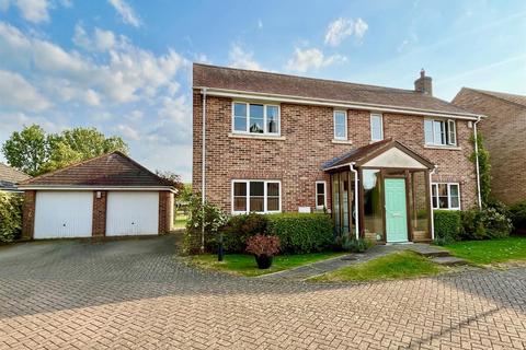 4 bedroom detached house for sale, Mitchells Yard, Wilburton CB6