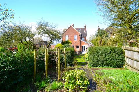 3 bedroom semi-detached house for sale, Elstree Hill South, Elstree, Borehamwood