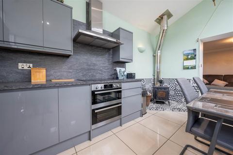 17 Smith Lane, New Alyth, Blairgowrie, PH11 8NH