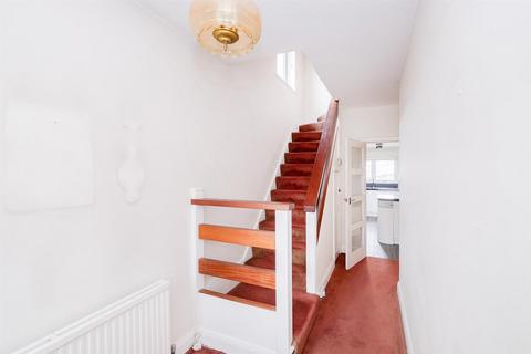 17 Tufton Road, London, E4 8LE
