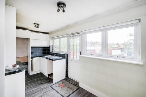 17 Tufton Road, London, E4 8LE