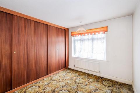 17 Tufton Road, London, E4 8LE