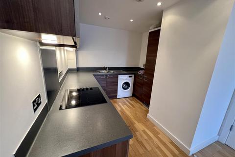 1 bedroom apartment for sale, 386 London Road