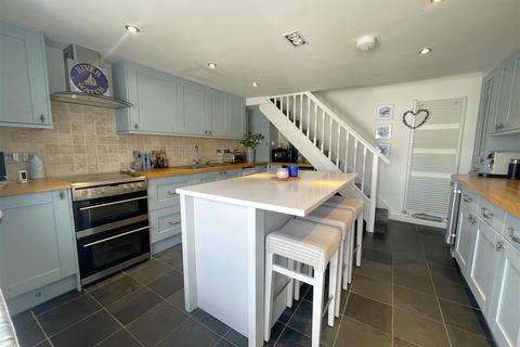 10 Browns Hill, Fowey, PL23 1BT